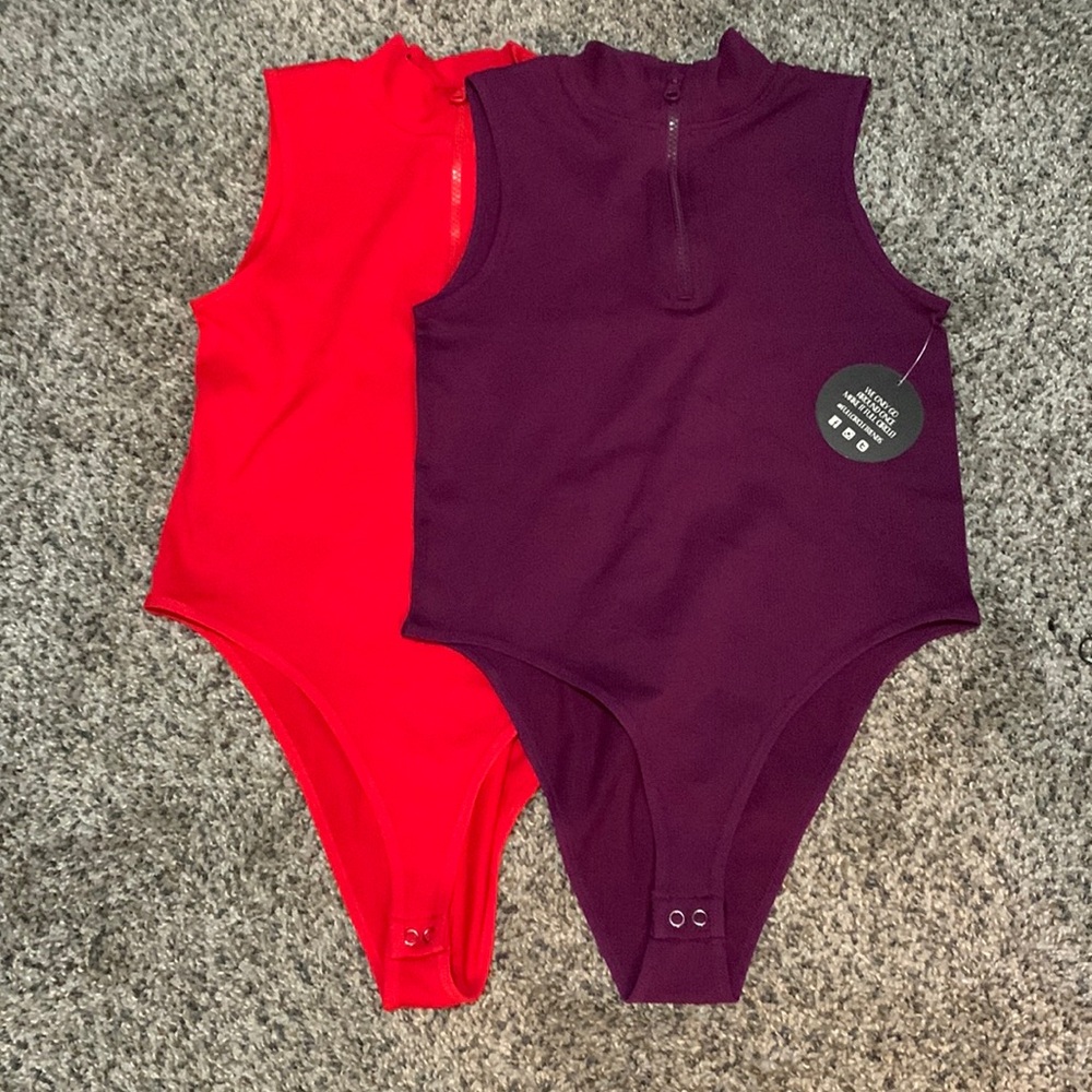 Sleeveless 2 pack Bodysuit with tags